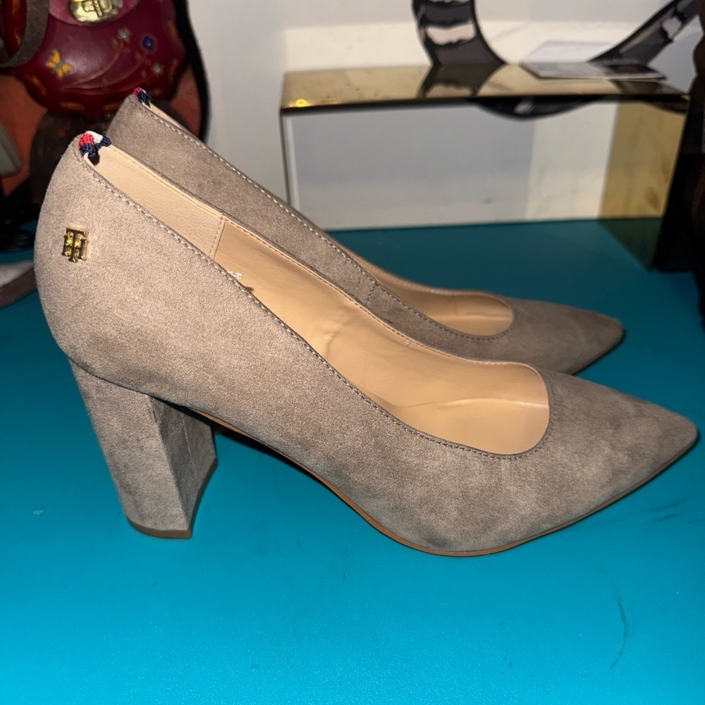 Tommy Hilfiger Suede heels